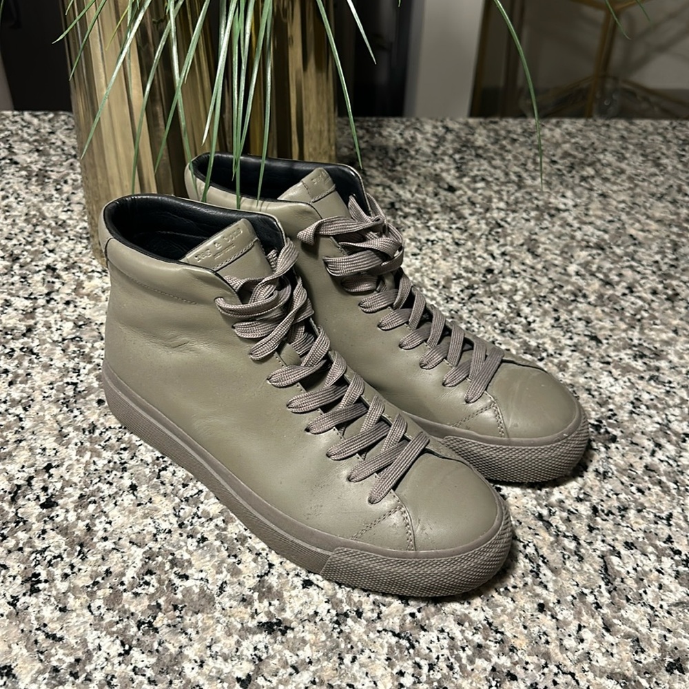 Rag and Bone Men’s High-Top Olive Green Sneaker size 43